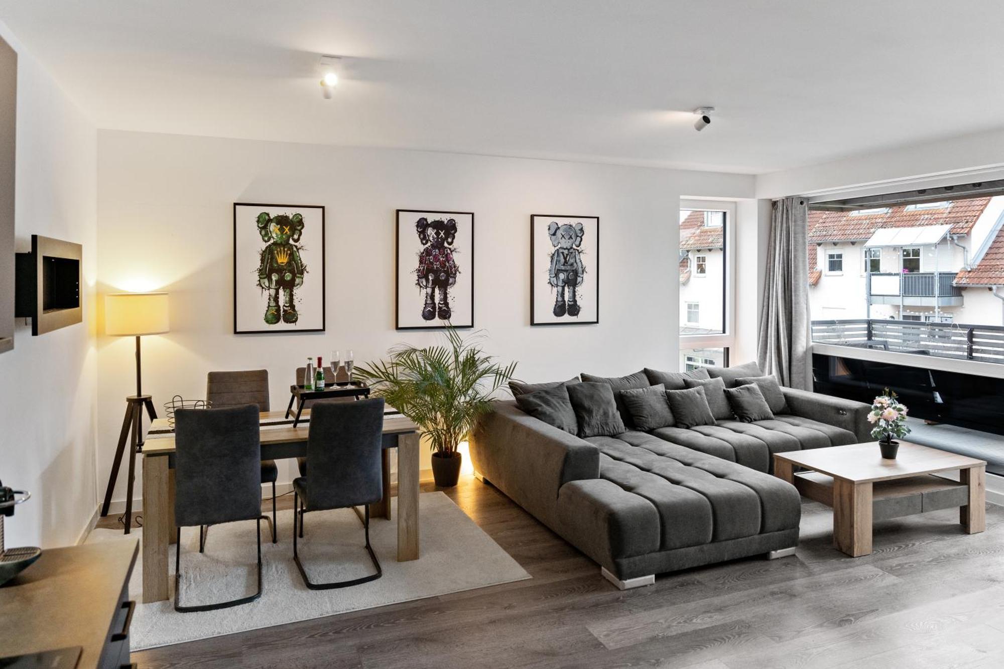 Modern Style Business Suite - Office - Kitchen - Balcony Herzogenaurach Bagian luar foto